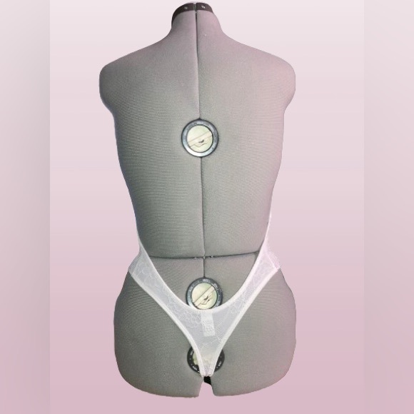 Chic White Lace Shapewear Bodysuit - Picture 3 of 6